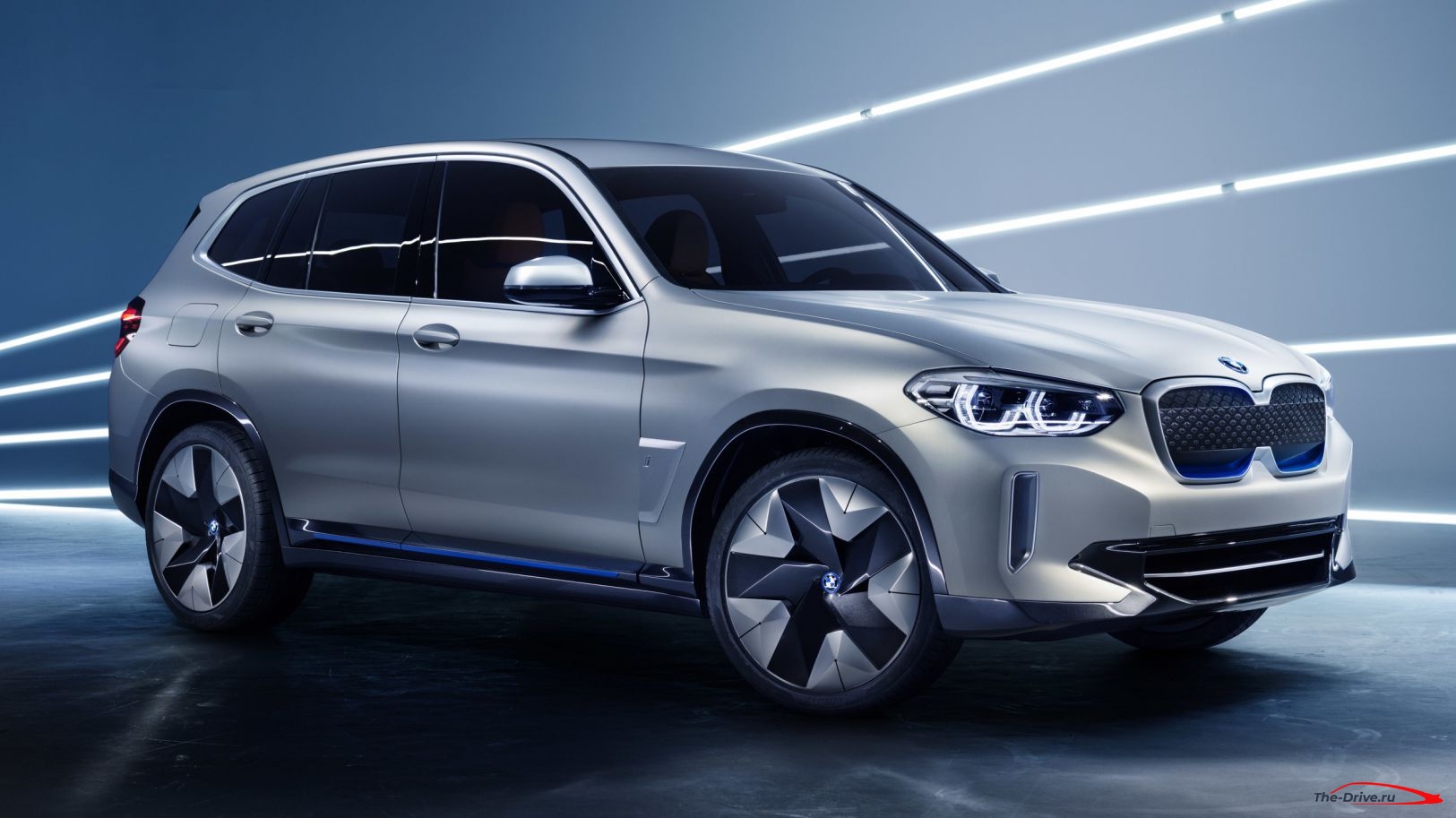 Электрический BMW iX3 поступит в производство в 2020 году с задним приводом и 286 л.с.