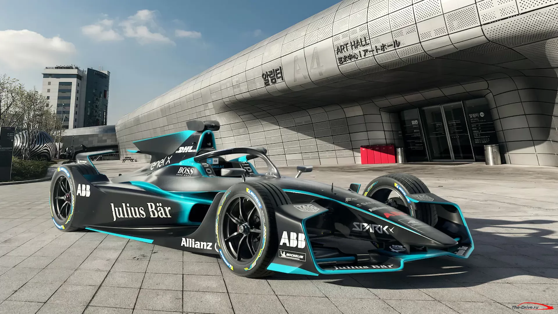 Автомобиль Formula E Gen2 EVO дебютирует с новым дизайном и тем же шасси