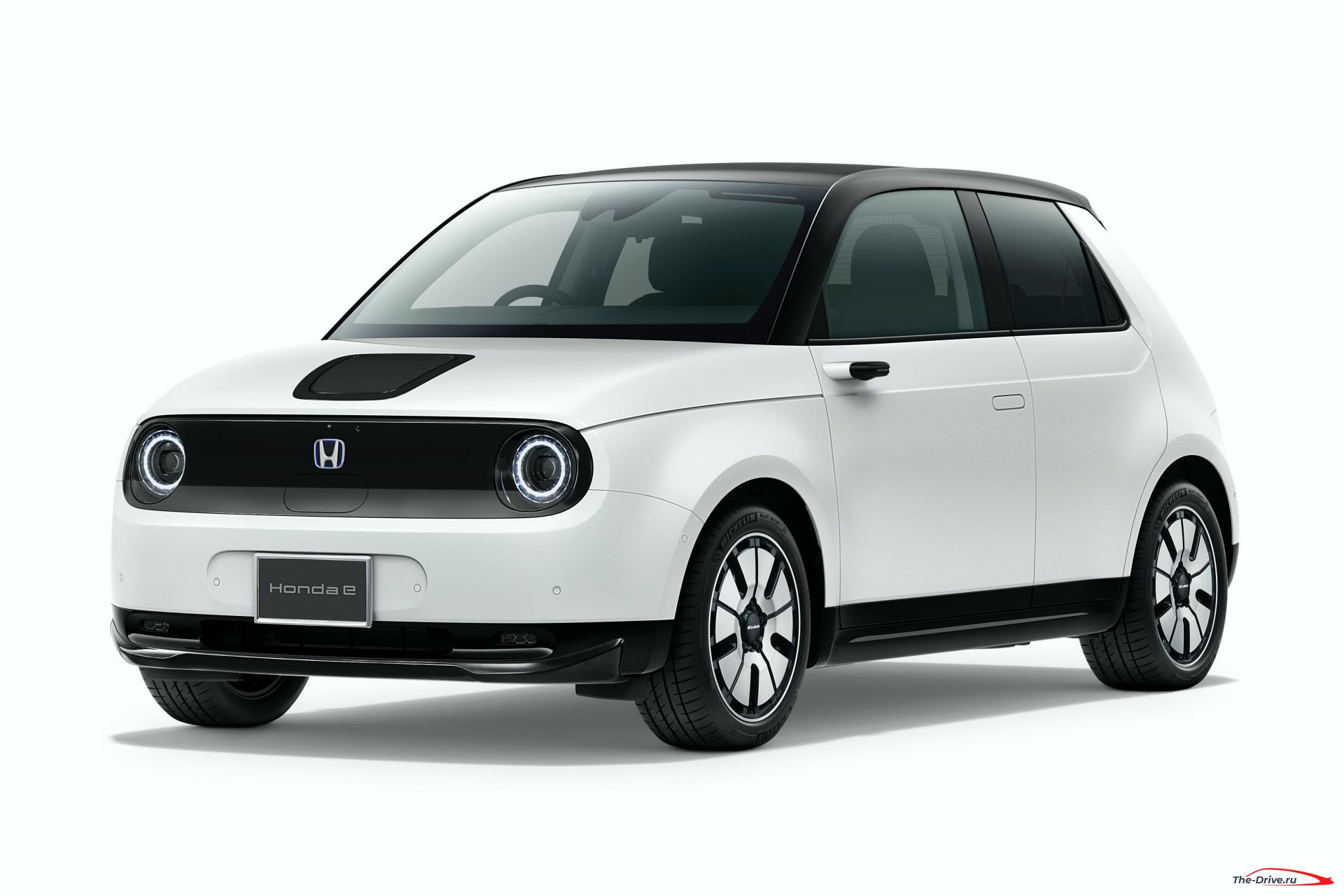 Стильные опции для Honda E в преддверии старта продаж электромобиля