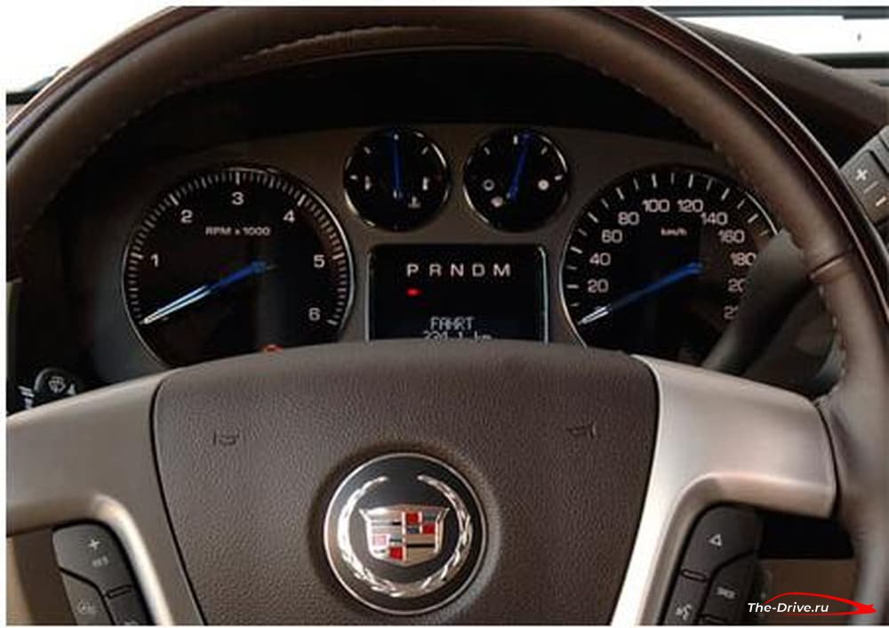 Cadillac Escalade 2006-2014 | Как снять и разобрать комбинацию приборов