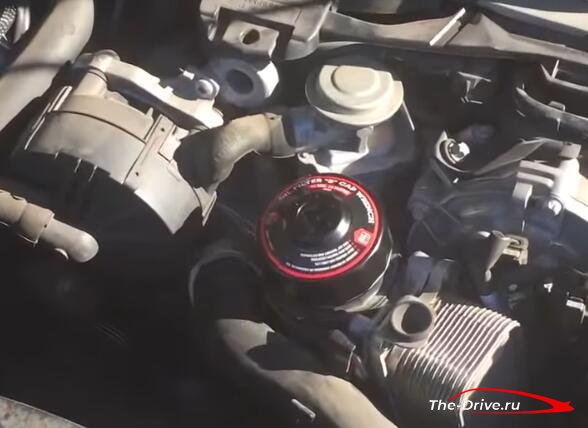 Mercedes GLK: Как самостоятельно поменять масло в двигателе