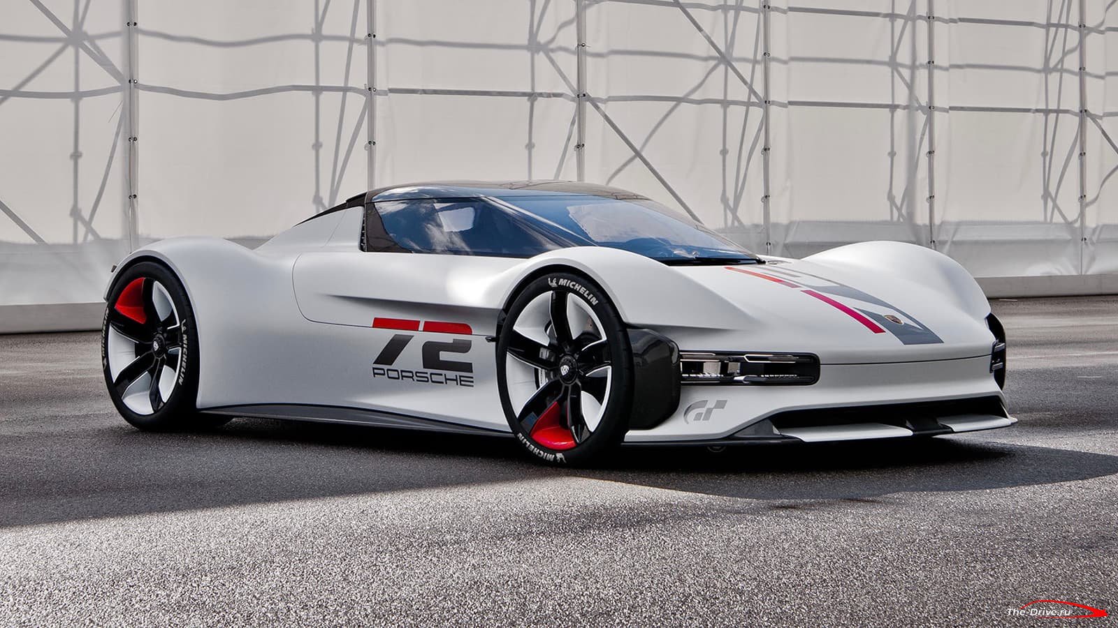 Porsche Vision Gran Turismo - электрический концепт мощностью 1000 лошадиных сил